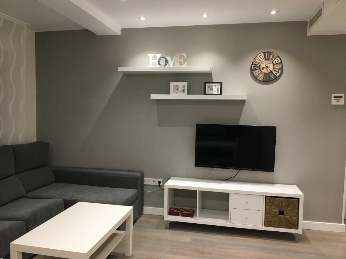 Zaragoza Centro Spain - Apartamento Nuevo Y Facilidad De Parking Luaran gambar