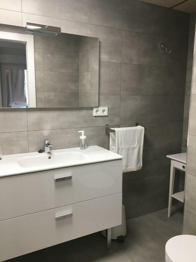 Zaragoza Centro Spain - Apartamento Nuevo Y Facilidad De Parking Luaran gambar