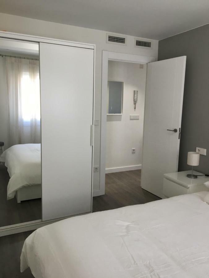 Zaragoza Centro Spain - Apartamento Nuevo Y Facilidad De Parking Luaran gambar